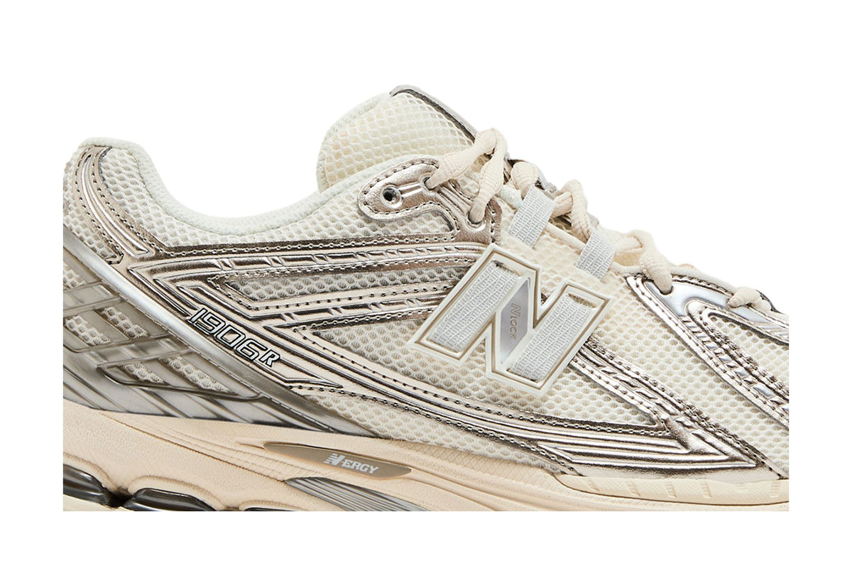 New Balance 1906R Brown Beige sneaker afbeelding 2 - stylecode U1906RCN