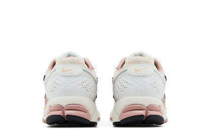 Nike Zoom Vomero 5 Sail Particle Pink (Women's) sneaker afbeelding 6 - stylecode HF1877-102