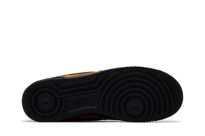 Nike Air Force 1 Low '07 LV8 Desert Ochre Black sneaker afbeelding 4 - stylecode HQ1966-700