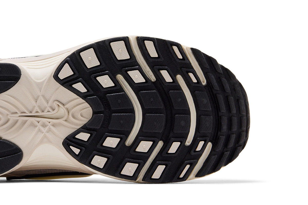 Nike V5 RNR Light Orewood Brown Black Pale Ivory (Women's) sneaker afbeelding 5 - stylecode II6294-100