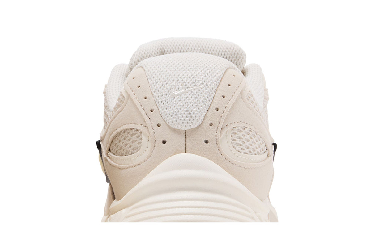 Nike V5 RNR Light Orewood Brown Black Pale Ivory (Women's) sneaker afbeelding 7 - stylecode II6294-100