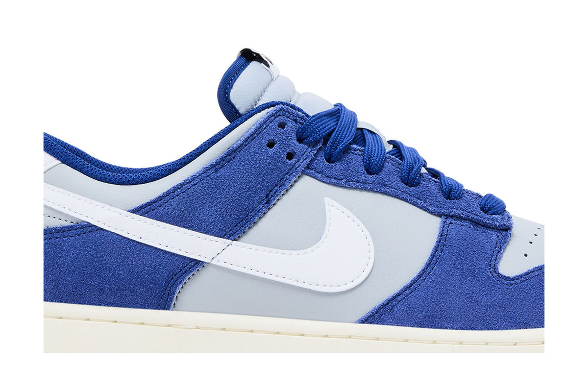 Nike Dunk Low Retro SE Deep Royal Blue Gum sneaker afbeelding 2 - stylecode IB6399-003