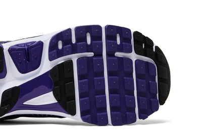 Nike Zoom Vomero 5 Metallic Silver Court Purple sneaker afbeelding 5 - stylecode IM2220-095