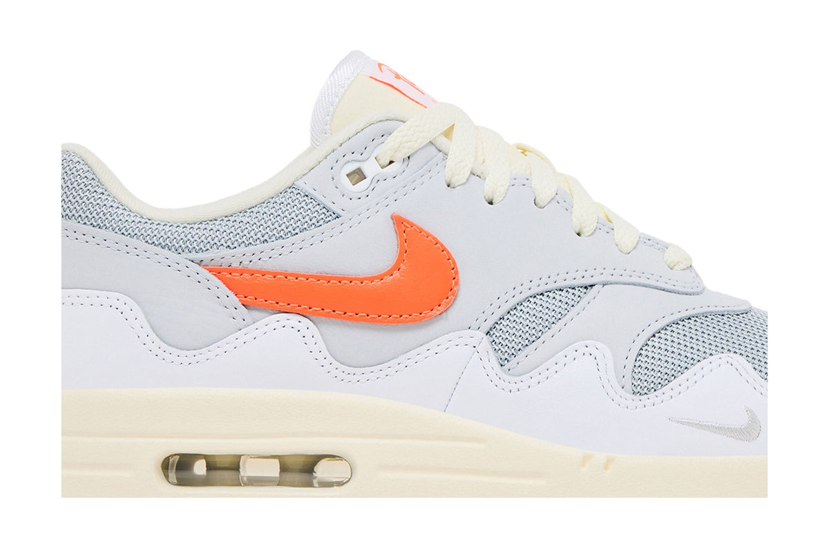 Nike Air Max 1 Patta Waves White Hyper Crimson (With Bracelet) sneaker afbeelding 2 - stylecode II7055-100