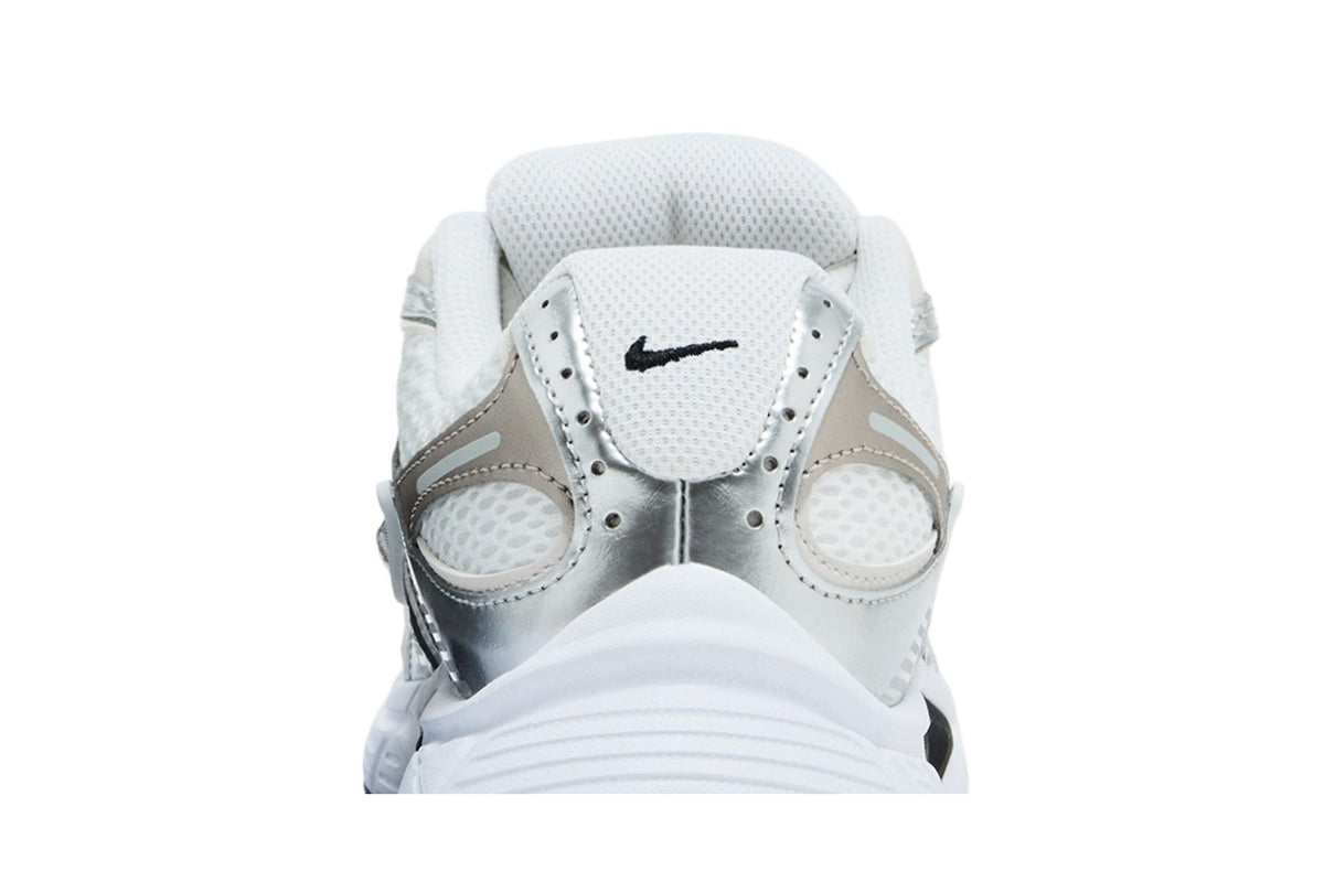 Nike V5 RNR White Vast Grey Metallic Silver Black (Women's) sneaker afbeelding 7 - stylecode HQ7901-107