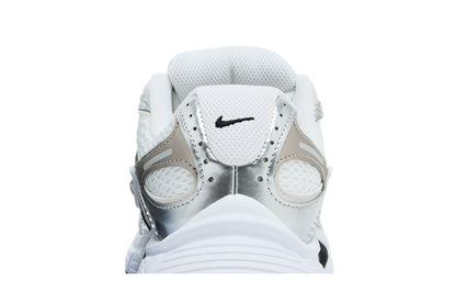 Nike V5 RNR White Vast Grey Metallic Silver Black (Women's) sneaker afbeelding 7 - stylecode HQ7901-107