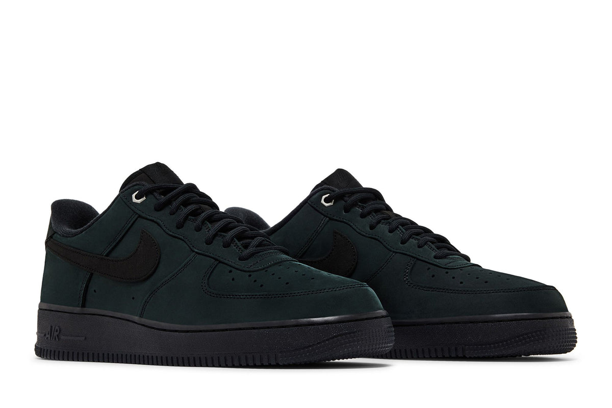 Nike Air Force 1 Low '07 WB Triple Black Nubuck sneaker afbeelding 8 - stylecode CJ9179-001