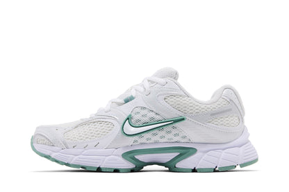 Nike V5 RNR Summit White Cannon (Women's) sneaker afbeelding 3 - stylecode HQ7901-106