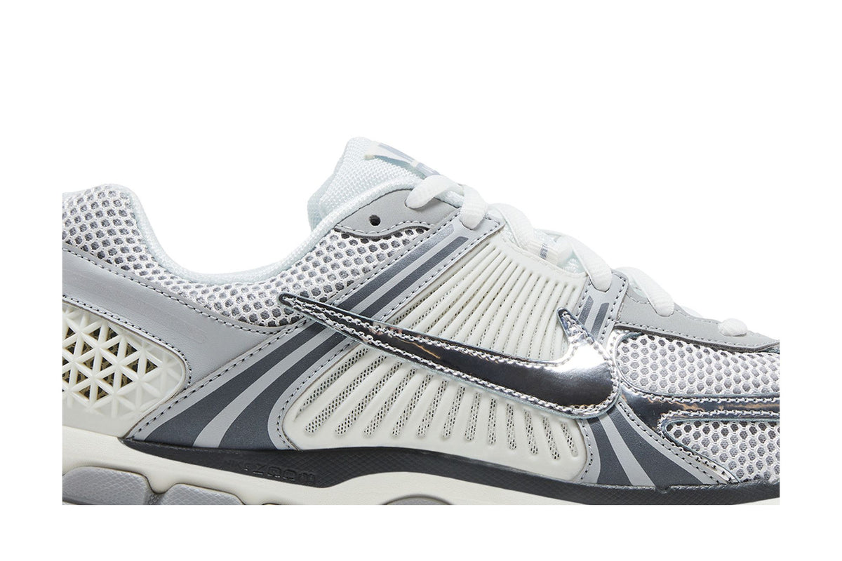Nike Zoom Vomero 5 Metallic Silver sneaker afbeelding 2 - stylecode IM2219-121