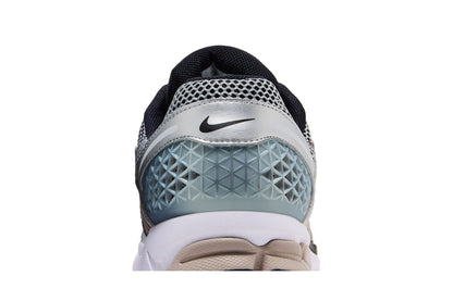 Nike Zoom Vomero 5 Metallic Silver College Grey sneaker afbeelding 7 - stylecode FJ4151-007