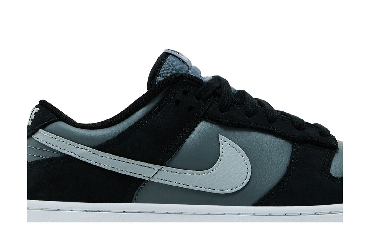 Nike Dunk Low Black Light Smoke Grey sneaker afbeelding 2 - stylecode IB3079-001