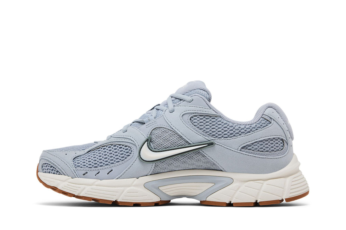 Nike V5 RNR Wolf Grey Gum sneaker afbeelding 3 - stylecode II6292-005