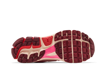 Nike Zoom Vomero 5 Light Soft Pink Team Red (Women's) sneaker afbeelding 4 - stylecode IM7185-640