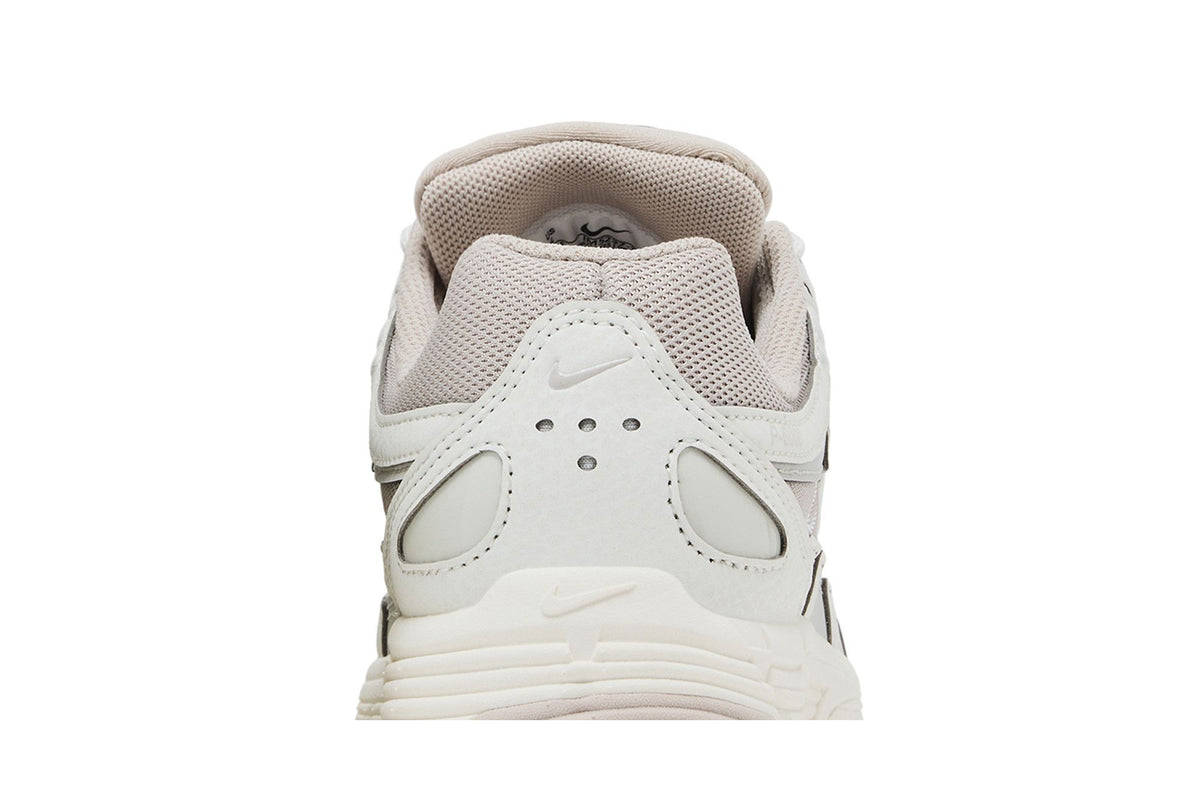 Nike P-6000 Sail Light Bone Cream (Women's) sneaker afbeelding 7 - stylecode IM5237-100
