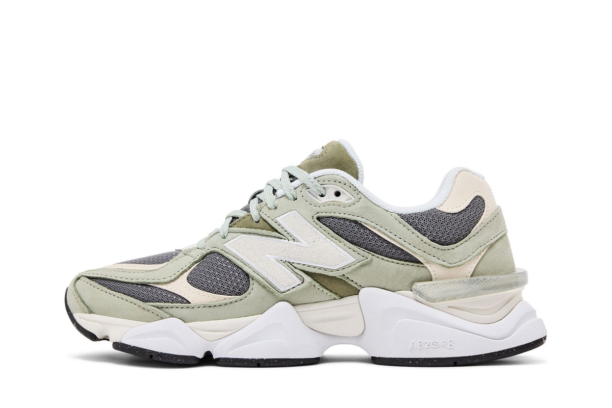 New Balance 9060 Fall Suedes Pack Olive sneaker afbeelding 3 - stylecode U9060CTD