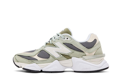 New Balance 9060 Fall Suedes Pack Olive sneaker afbeelding 3 - stylecode U9060CTD