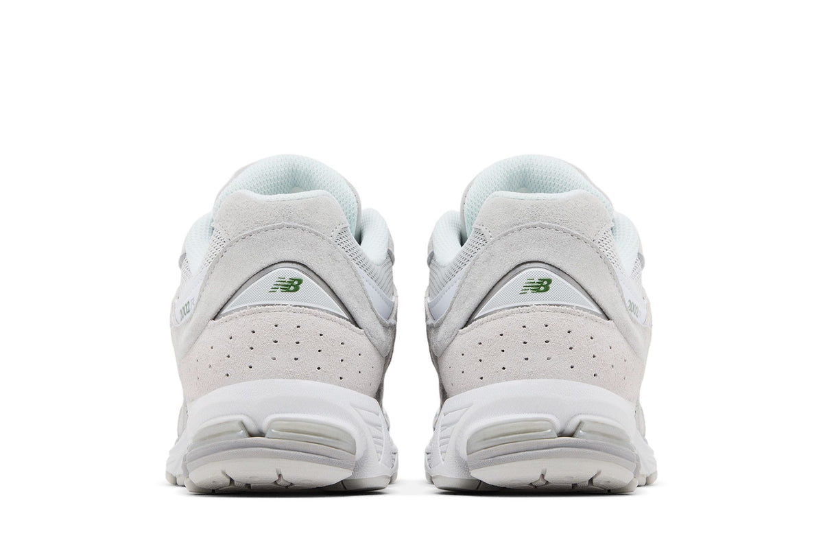New Balance 2002R Rain Cloud Grey Matter White Green sneaker afbeelding 6 - stylecode U2002RK