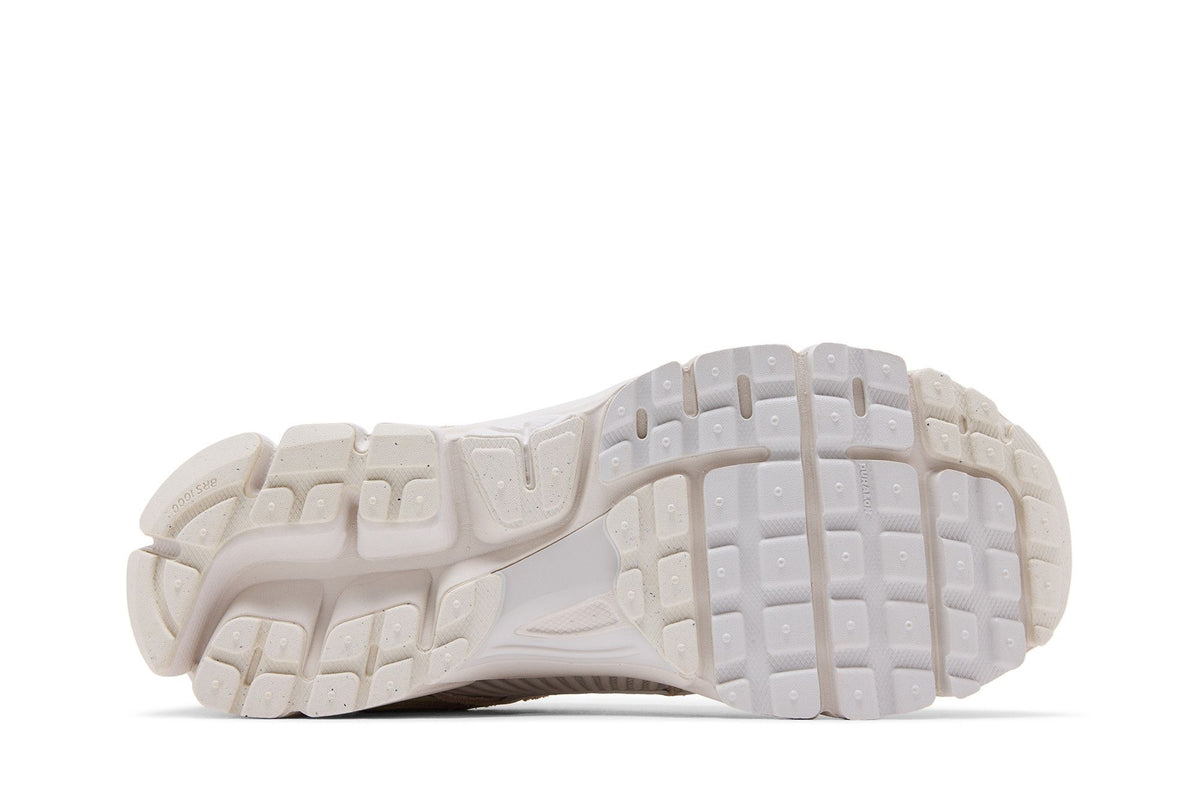 Nike Zoom Vomero 5 Phantom Light Bone (Women's) sneaker afbeelding 4 - stylecode HQ0458-003