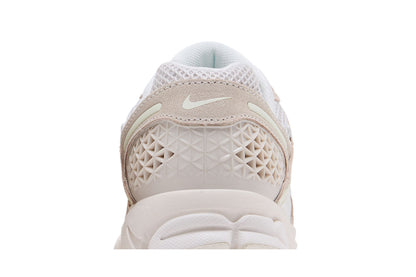 Nike Zoom Vomero 5 Phantom Light Bone (Women's) sneaker afbeelding 7 - stylecode HQ0458-003
