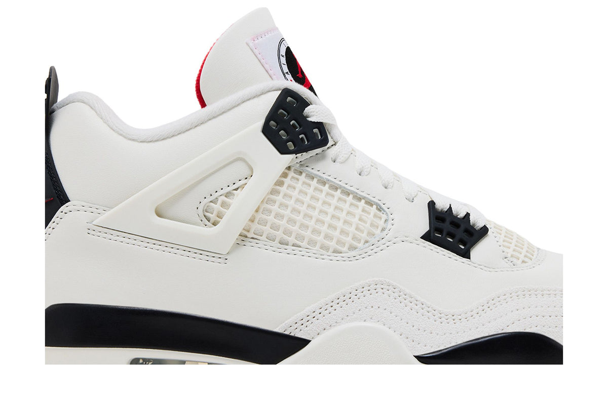 Jordan 4 Retro OG Flight Club sneaker afbeelding 2 - stylecode IM4002-100
