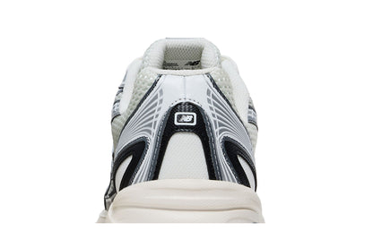 New Balance 740 Sea Salt Black Silver Metallic sneaker afbeelding 7 - stylecode U740BK2