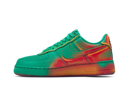Nike Air Force 1 Low '07 Stadium Green Crimson sneaker afbeelding 3 - stylecode IB6834-300