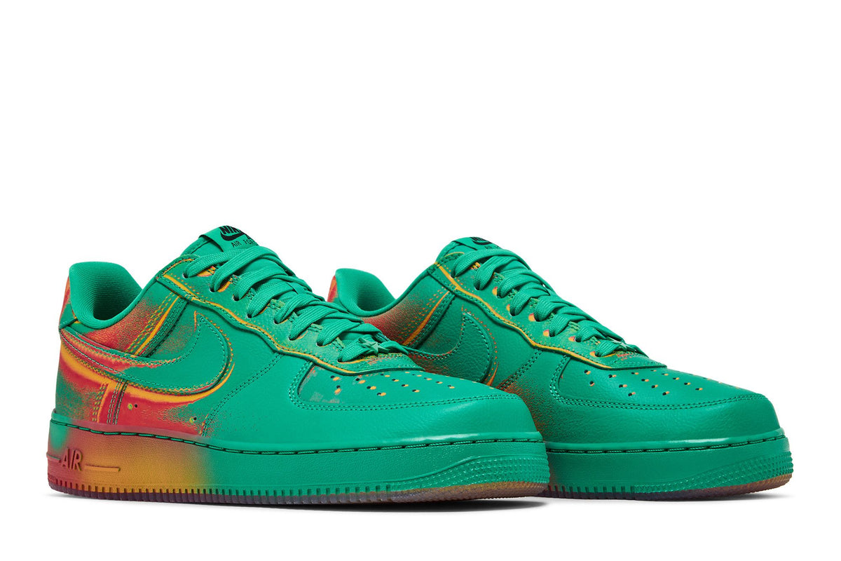 Nike Air Force 1 Low '07 Stadium Green Crimson sneaker afbeelding 8 - stylecode IB6834-300