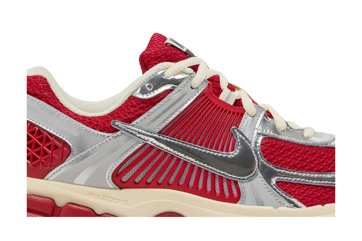 Nike Zoom Vomero 5 Gym Red Chrome sneaker afbeelding 2 - stylecode IM3486-600