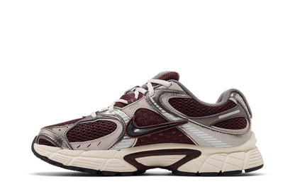 Nike V5 RNR Burgundy Crush College Grey sneaker afbeelding 3 - stylecode HJ5228-600