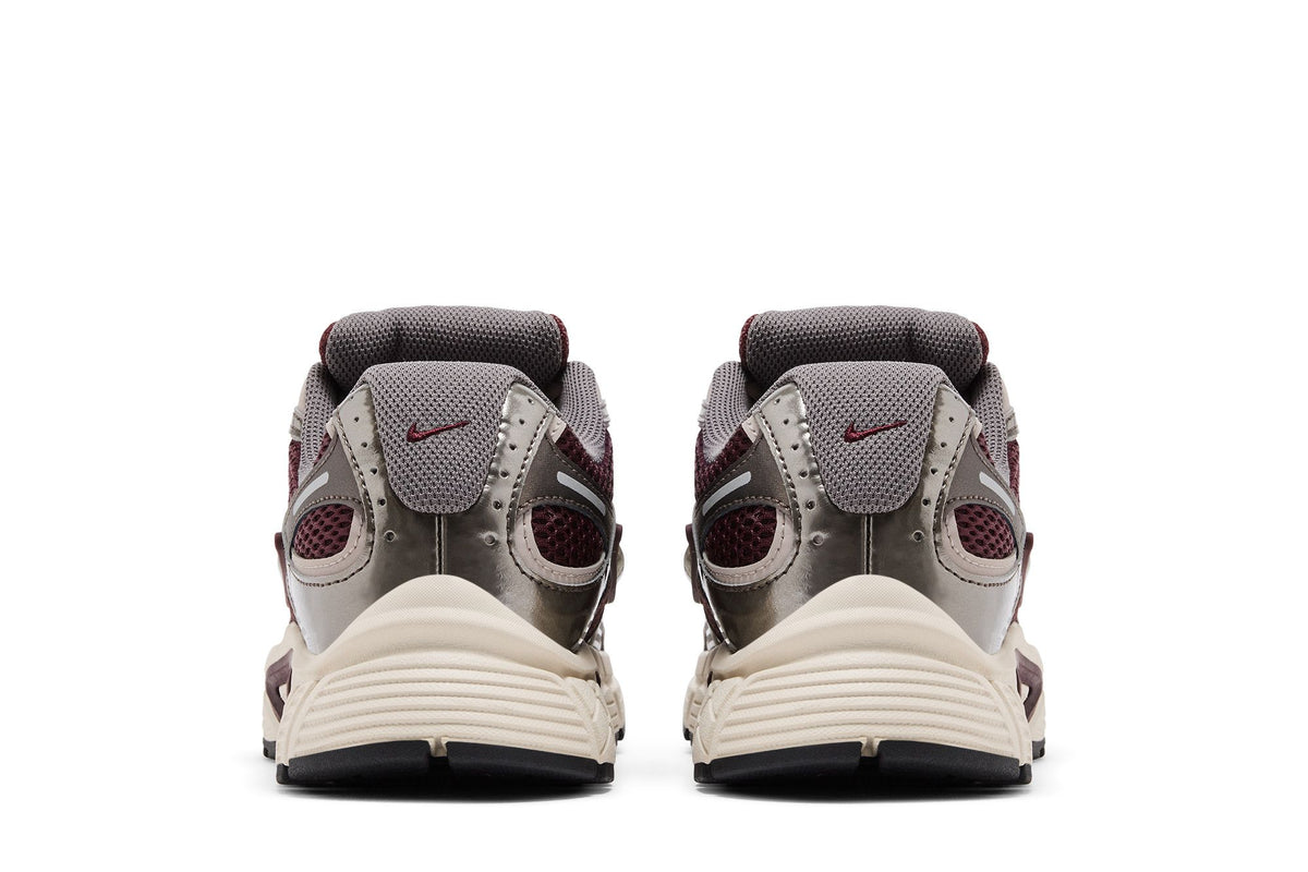 Nike V5 RNR Burgundy Crush College Grey sneaker afbeelding 6 - stylecode HJ5228-600