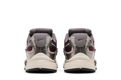 Nike V5 RNR Burgundy Crush College Grey sneaker afbeelding 6 - stylecode HJ5228-600