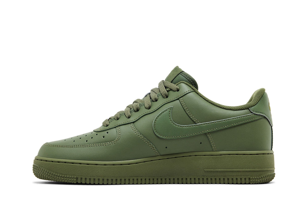 Nike Air Force 1 Low '07 Army Olive sneaker afbeelding 3 - stylecode IH1698-300