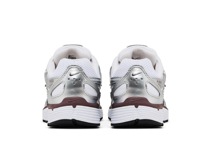 Nike P-6000 White Metallic Silver Tattoo (Women's) sneaker afbeelding 6 - stylecode BV1021-110