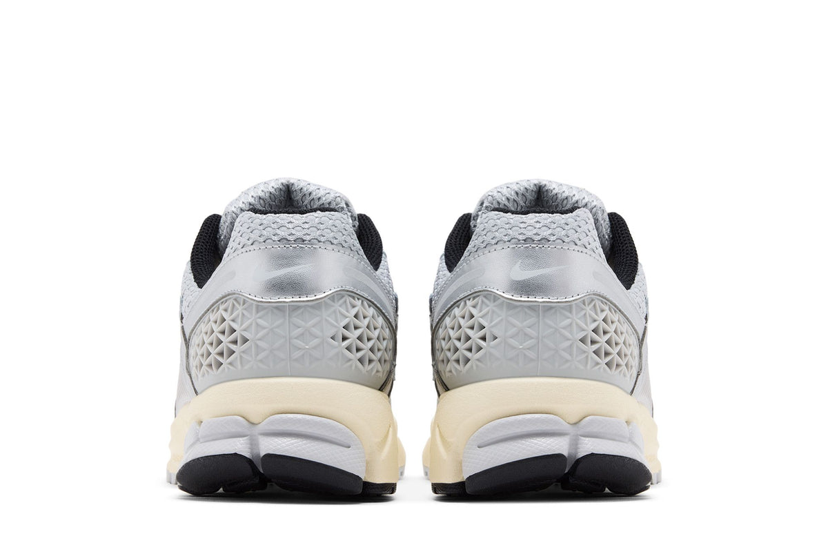 Nike Zoom Vomero 5 Grey Fog Chrome sneaker afbeelding 6 - stylecode IM3486-002