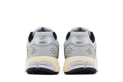 Nike Zoom Vomero 5 Grey Fog Chrome sneaker afbeelding 6 - stylecode IM3486-002