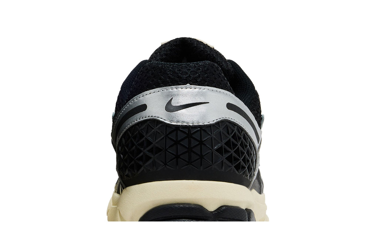Nike Zoom Vomero 5 Black Metallic Silver Coconut Milk Chrome sneaker afbeelding 7 - stylecode IM3486-003