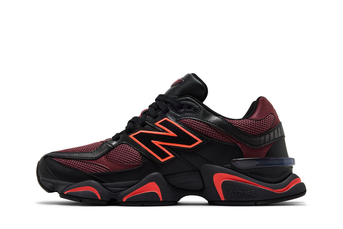 New Balance 9060 Black Washed Burgundy sneaker afbeelding 3 - stylecode U9060BLA