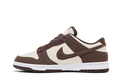 Nike Dunk Low Light Orewood Baroque Brown (Women's) sneaker afbeelding 3 - stylecode IO4244-102