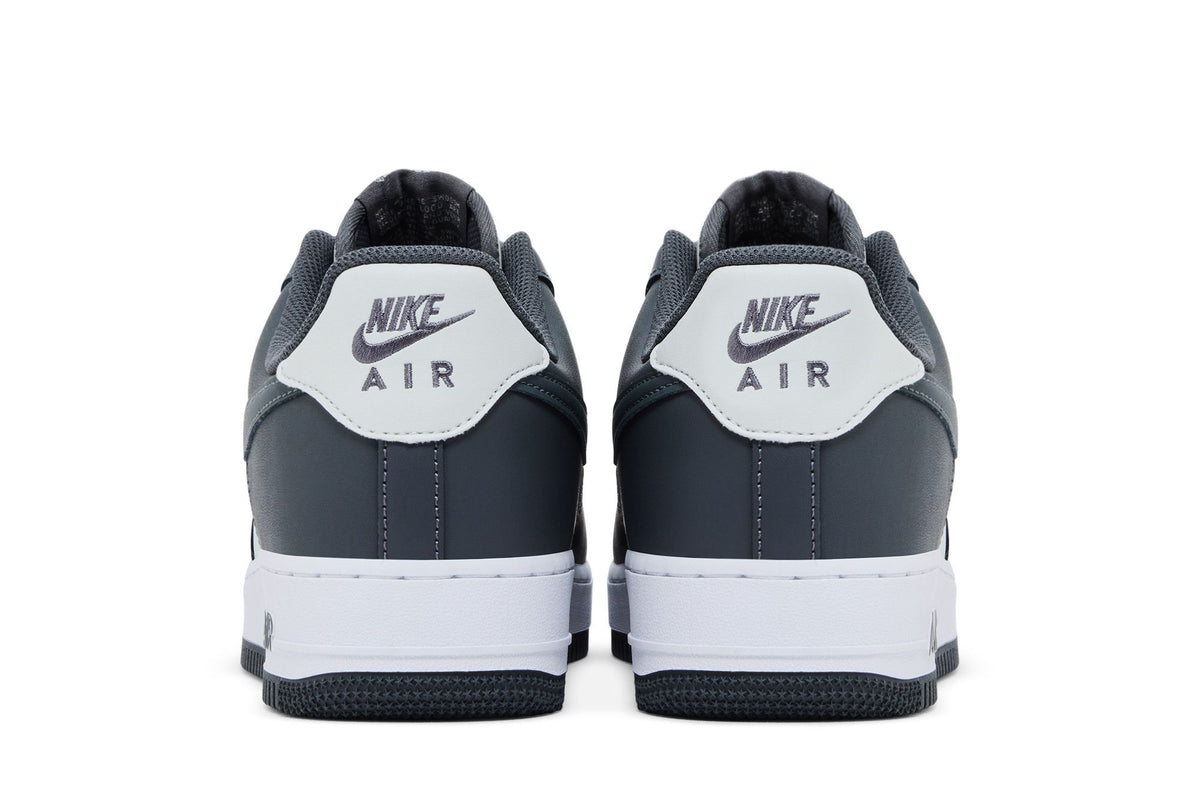 Nike Air Force 1 Low '07 Photon Dust Dark Grey sneaker afbeelding 6 - stylecode FJ4146-004