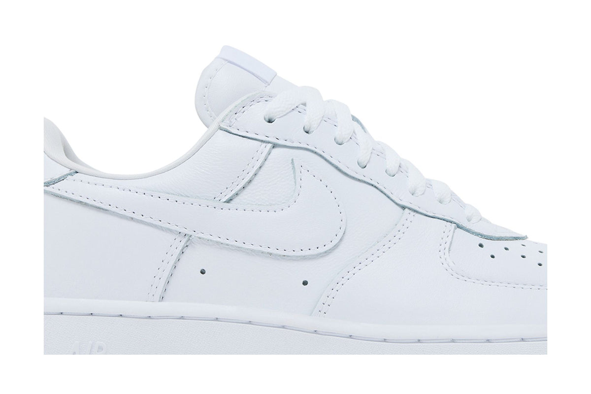 Nike Air Force 1 Low '01 Triple White sneaker afbeelding 2 - stylecode IV4501-100