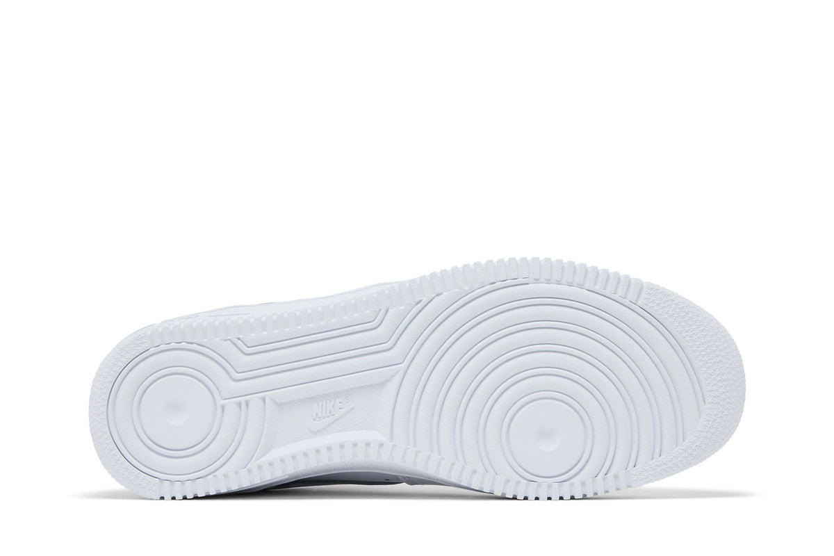 Nike Air Force 1 Low '01 Triple White sneaker afbeelding 4 - stylecode IV4501-100