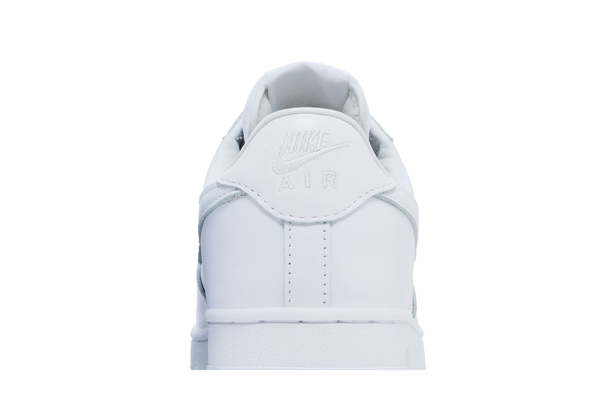 Nike Air Force 1 Low '01 Triple White sneaker afbeelding 7 - stylecode IV4501-100
