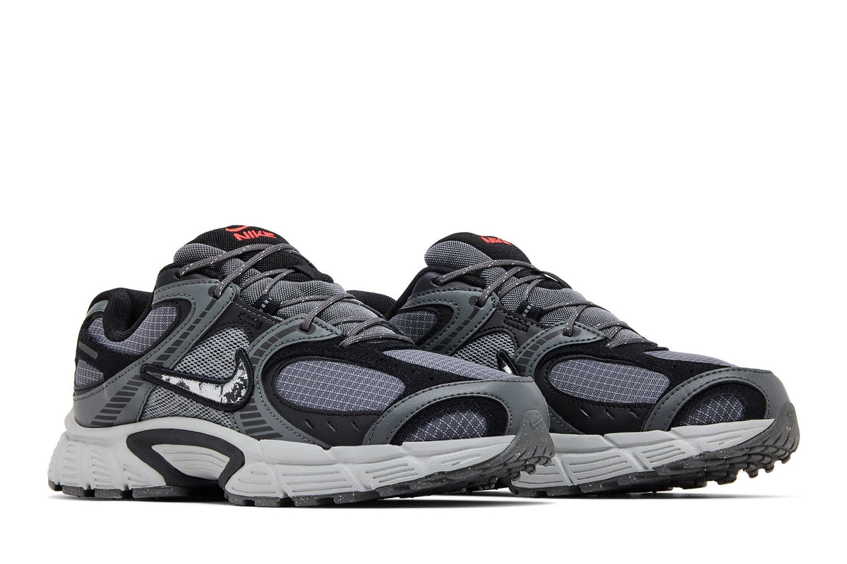 Nike V5 RNR SE Iron Grey Metallic Silver sneaker afbeelding 8 - stylecode IM6769-068