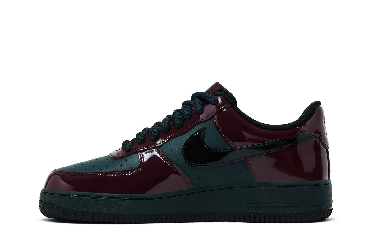 Nike Air Force 1 Low '07 LV8 Patent Leather Beef And Broccoli sneaker afbeelding 3 - stylecode IX4088-352