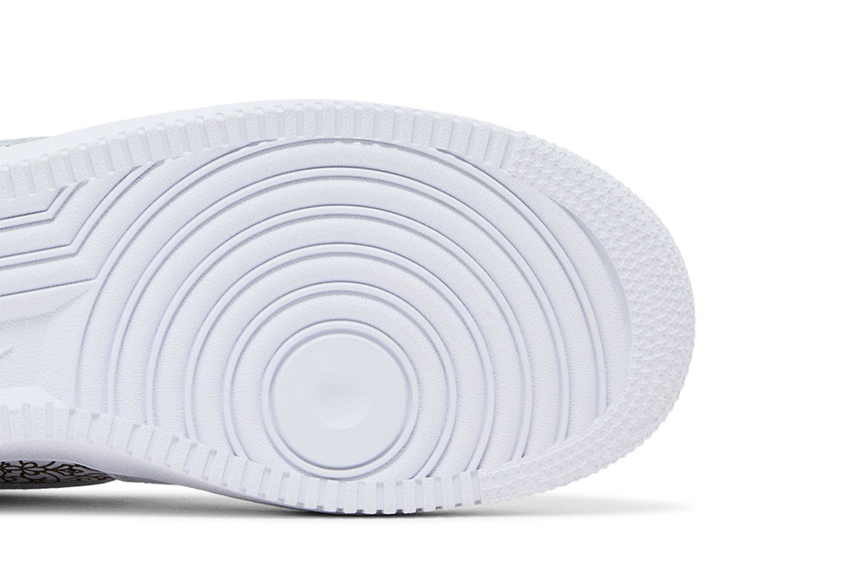 Nike Air Force 1 Low '07 LV8 Family Reunion Laser sneaker afbeelding 5 - stylecode IV5754-100