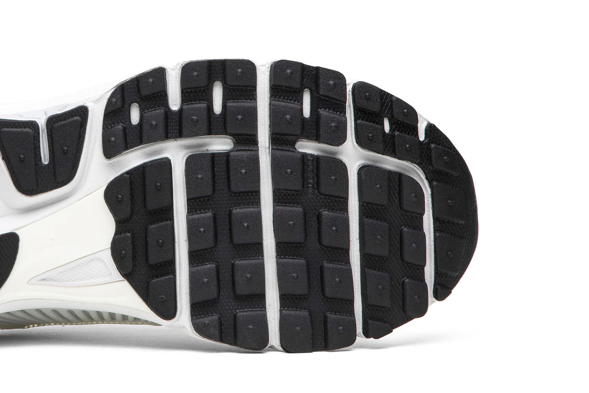 Nike Zoom Vomero 5 A Cold Wall Sail sneaker afbeelding 5 - stylecode AT3152-100