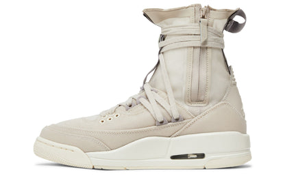 Jordan 3 Retro Explorer Lite XX Desert Sand (Women's) sneaker afbeelding 3 - stylecode BQ8394-002