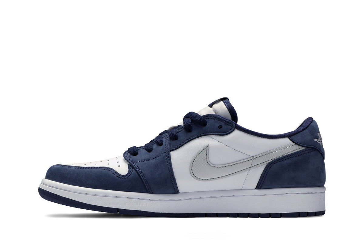 Jordan 1 Low SB Midnight Navy sneaker afbeelding 3 - stylecode CJ7891-400