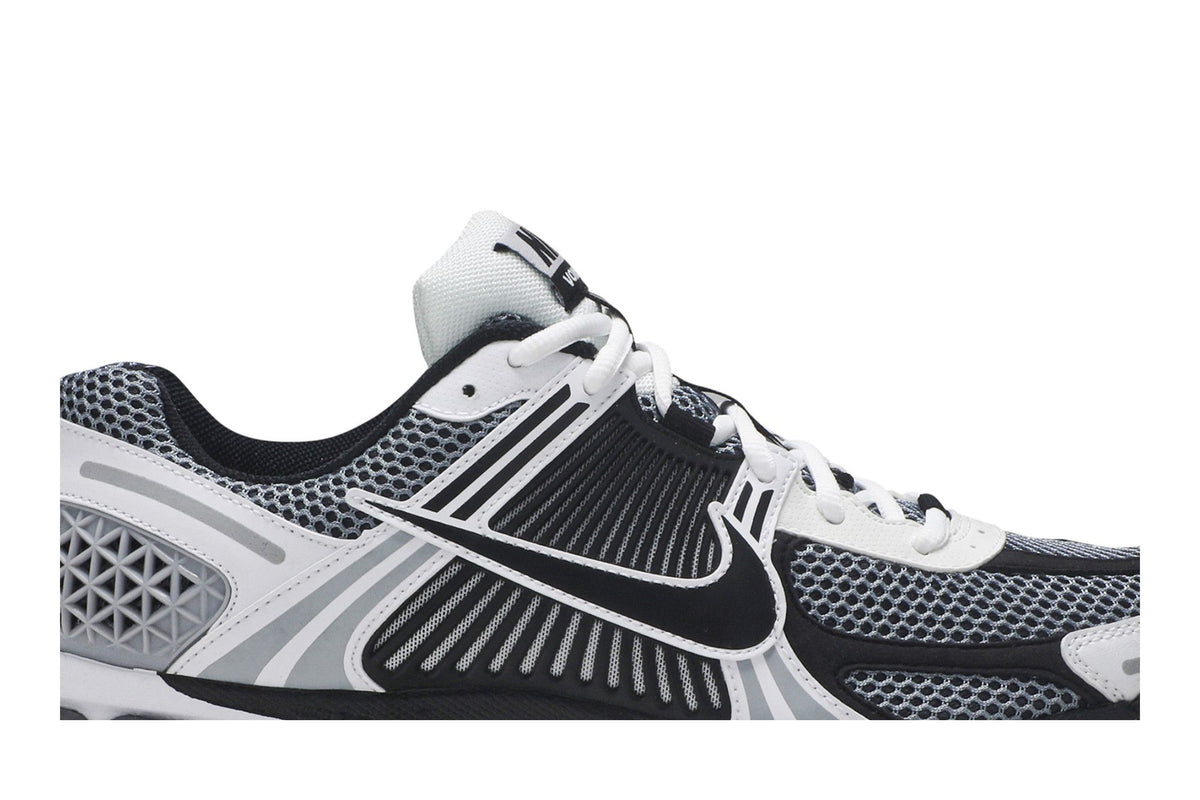 Nike Zoom Vomero 5 SE SP Dark Grey Black White sneaker afbeelding 2 - stylecode CI1694-001