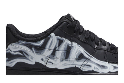 Nike Air Force 1 Low Black Skeleton Halloween (2019) sneaker afbeelding 2 - stylecode BQ7541 001
